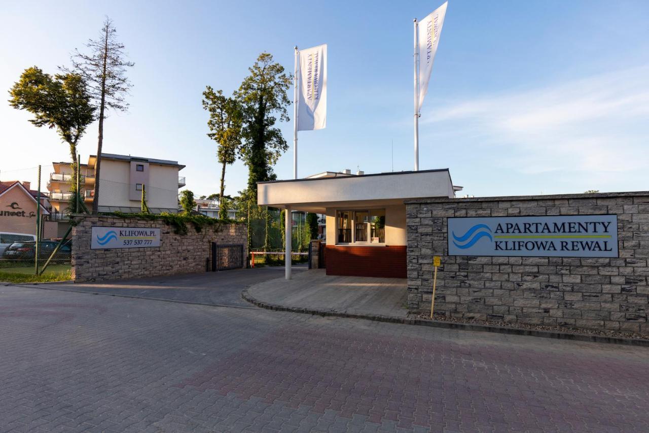 Apartament 7M Z Basenem W Jednym Budynku Klifowa Rewal Bon Turystyczny !!! Free Private Parking 外观 照片