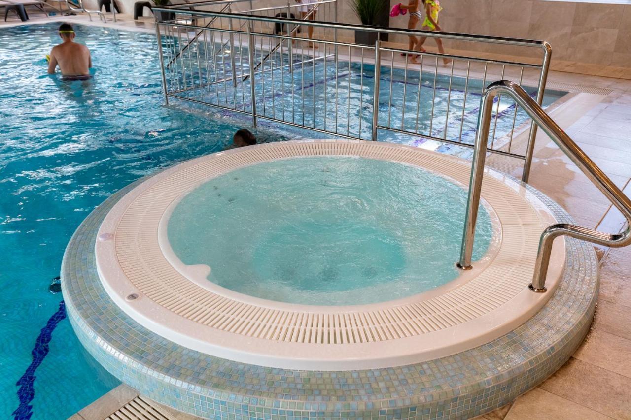 Apartament 7M Z Basenem W Jednym Budynku Klifowa Rewal Bon Turystyczny !!! Free Private Parking 外观 照片